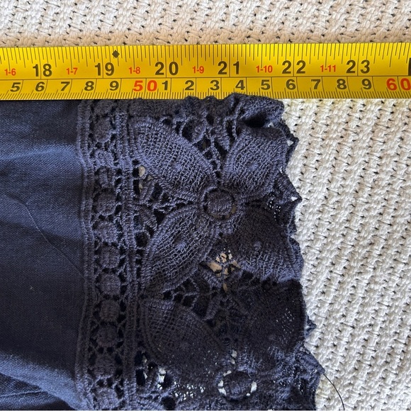 Lucy & Laurel Women’s size X Large Linen Blend Lace Tunic Long Sleeve Top Navy - Picture 9 of 10